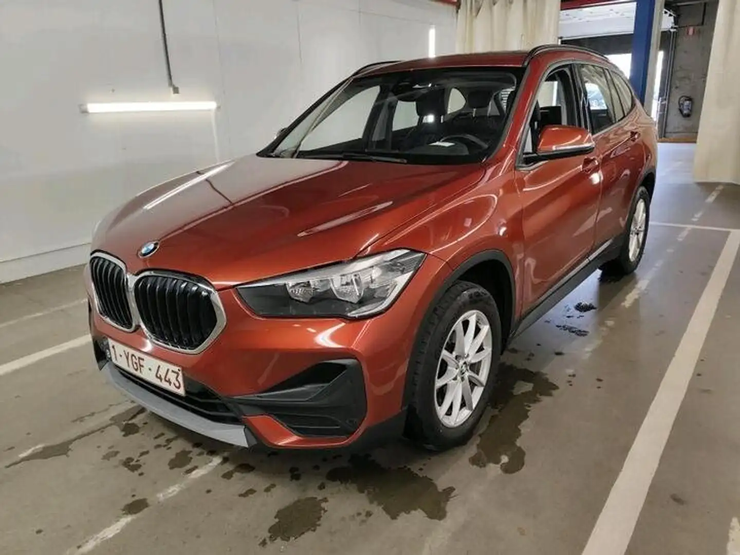 BMW X1 18dA SDrive ***NAVI PRO-CUIR-CRUISE-HAYON ELEC*** Orange - 2