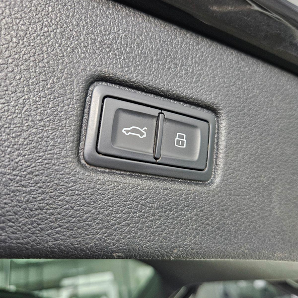 Audi Q7 3.0 TDI quattro,StandH.,HeUp,S-Line+,Pano,LED — photo 28
