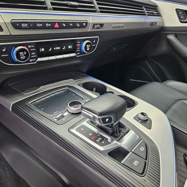 Audi Q7 3.0 TDI quattro,StandH.,HeUp,S-Line+,Pano,LED — photo 30