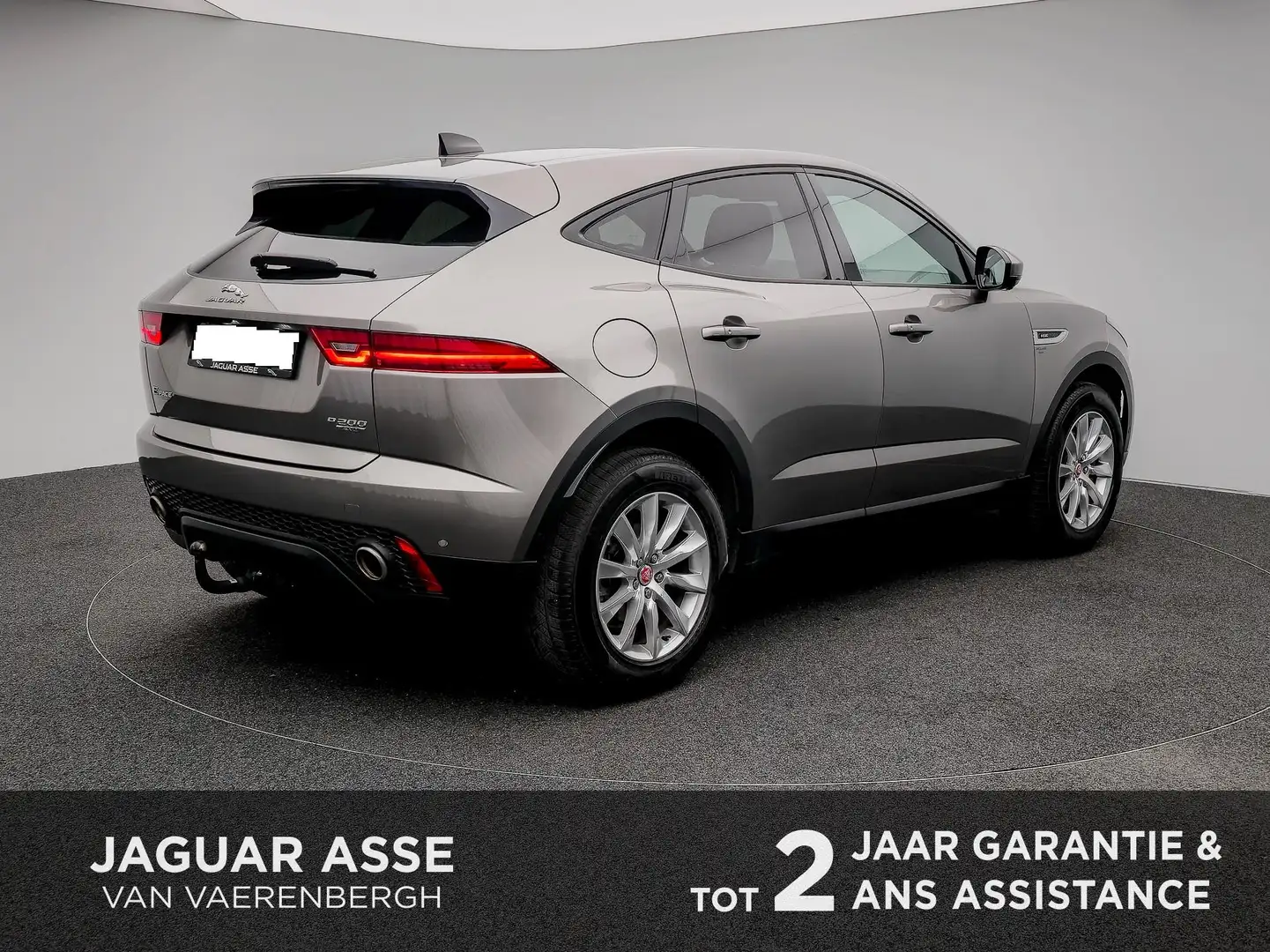 Jaguar E-Pace P200 HSE AWD Aut. Beige - 2