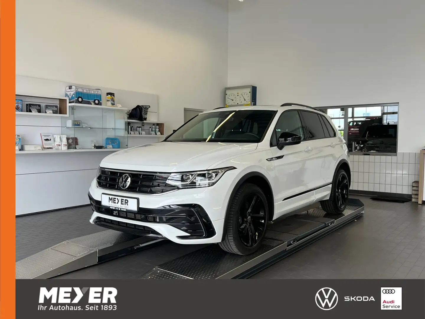 Volkswagen Tiguan R-Line 2.0 TDI DSG 4Motion *Matrix-LED, Panorama, Blanc - 1