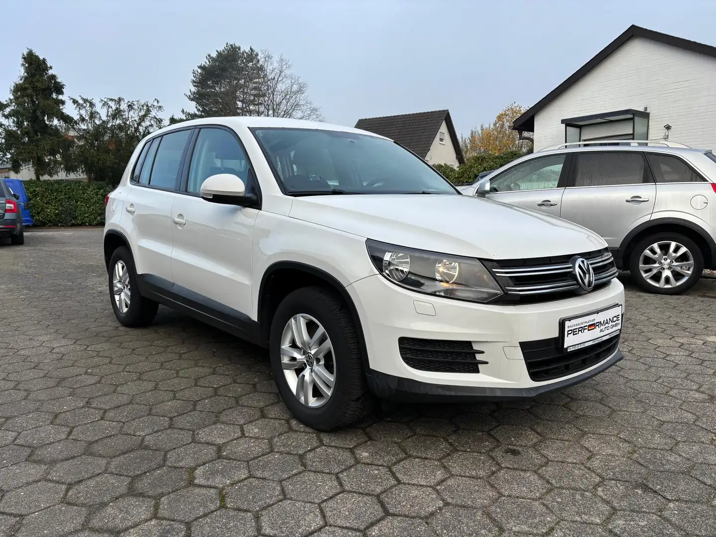 Volkswagen Tiguan 2.0 TDI Navi Sitzheizung AHK Blanco - 2