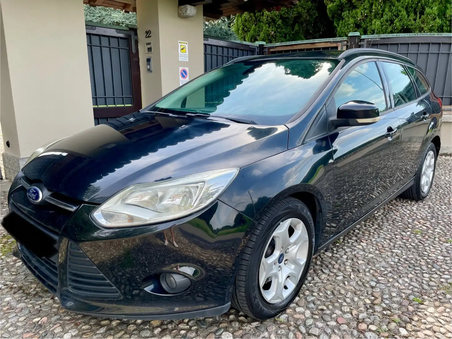Ford Focus Focus 1.6 TDCi 95 CV SW Titanium Zwart - 1