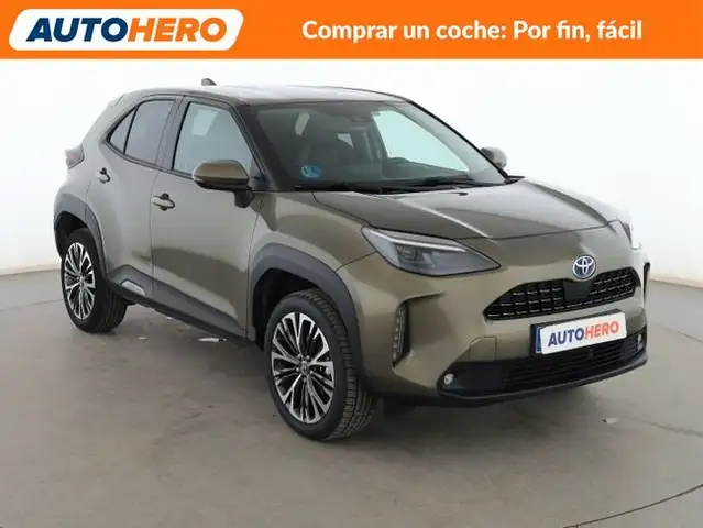 Toyota Yaris Cross view 8