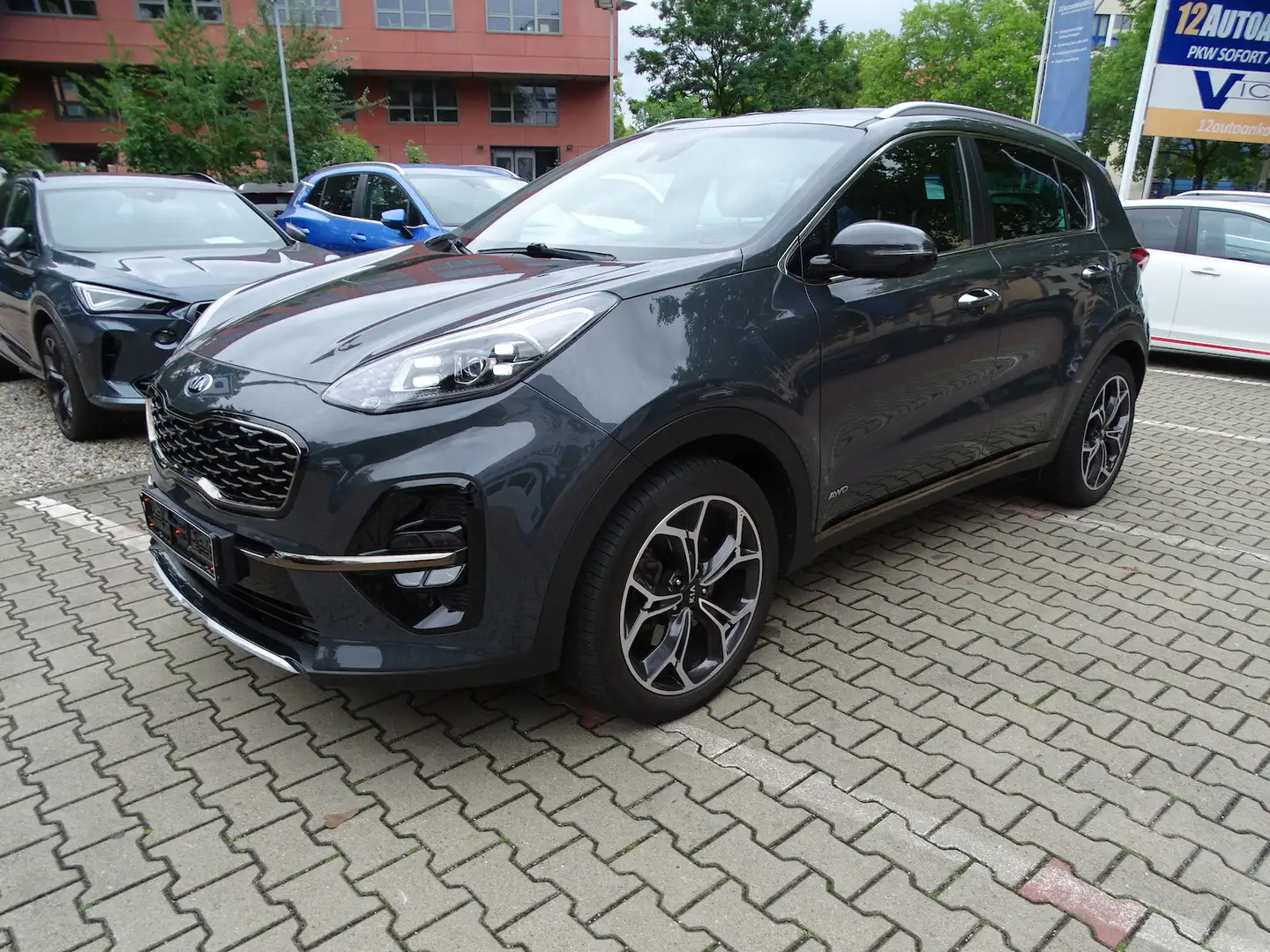 Kia Sportage 1.6 GT-Line 4WD Automatik Gris - 1
