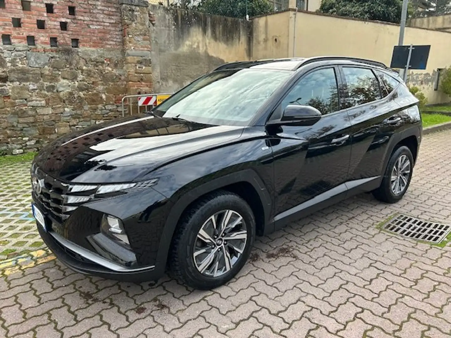 Hyundai TUCSON Tucson 1.6 t-gdi 48V Xtech 2wd imt Nero - 1