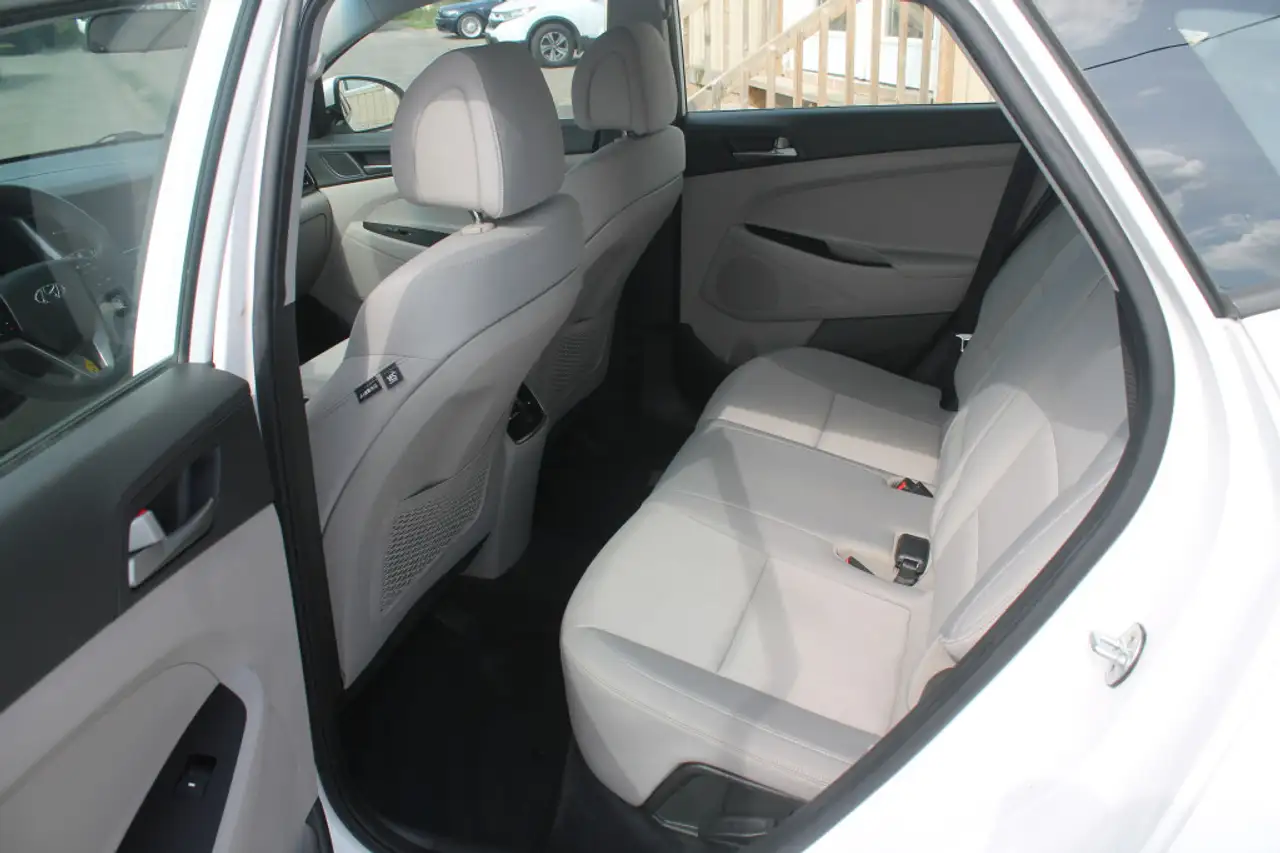 Hyundai TUCSON снимка Hyundai TUCSON