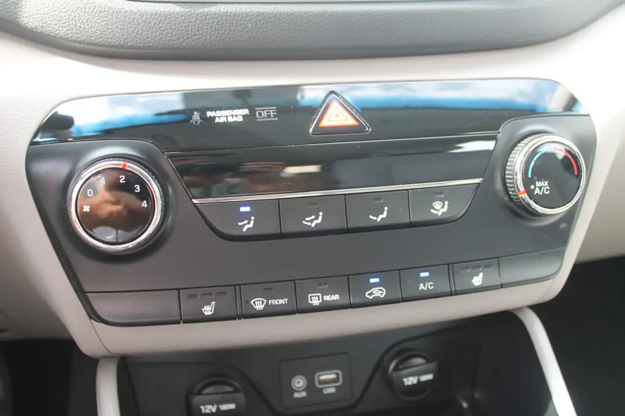 Hyundai TUCSON снимка Hyundai TUCSON