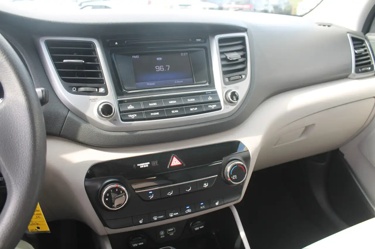 Hyundai TUCSON снимка Hyundai TUCSON