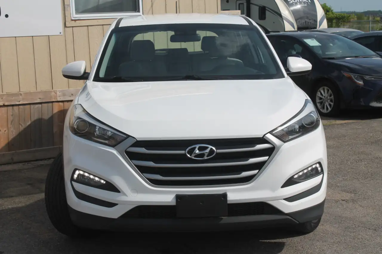 Hyundai TUCSON снимка Hyundai TUCSON