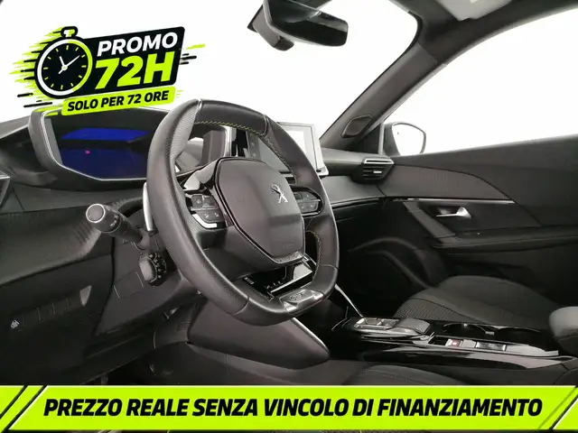 Peugeot 2008 view 11