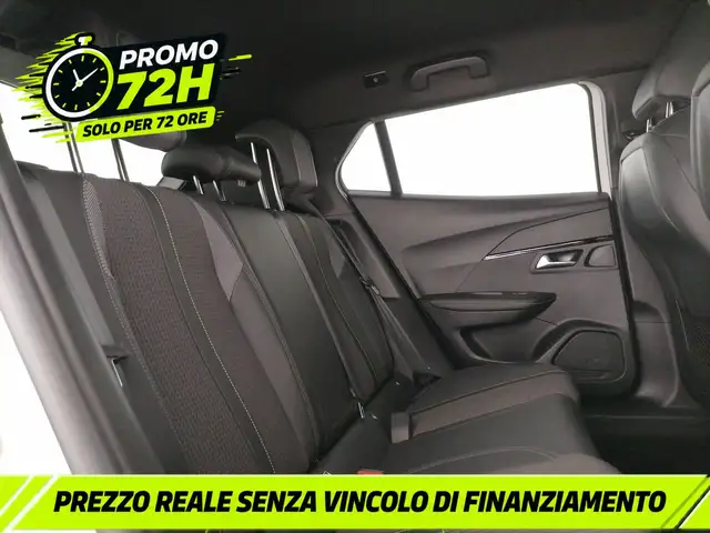 Peugeot 2008 view 8