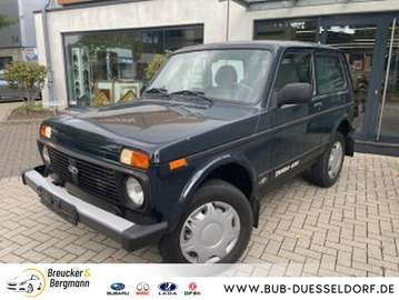 Basis 4x4 Top gepflegt wenig Km