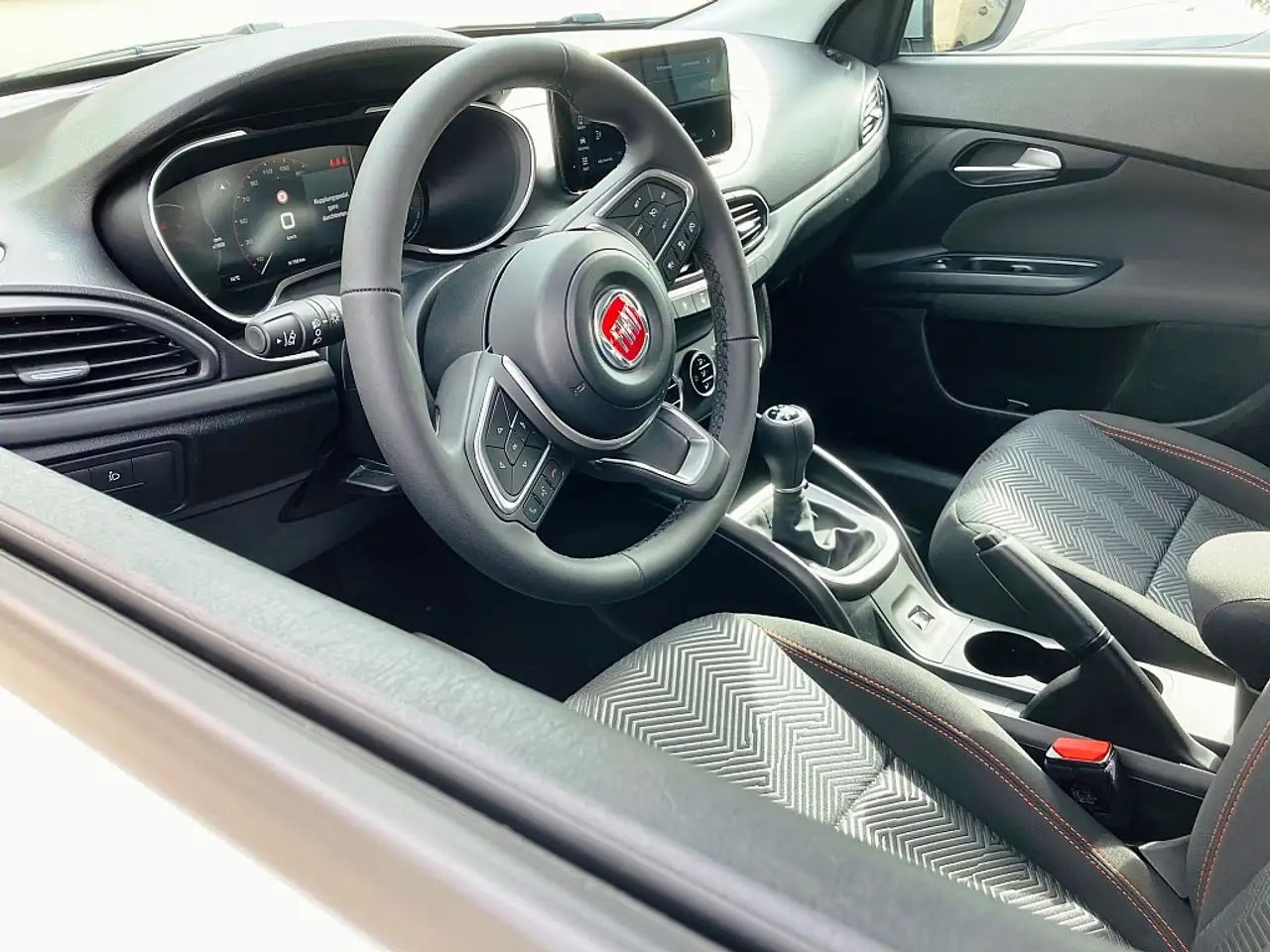 Fiat Tipo Cross FireFly Turbo 100 Garmin, миниатюра 5