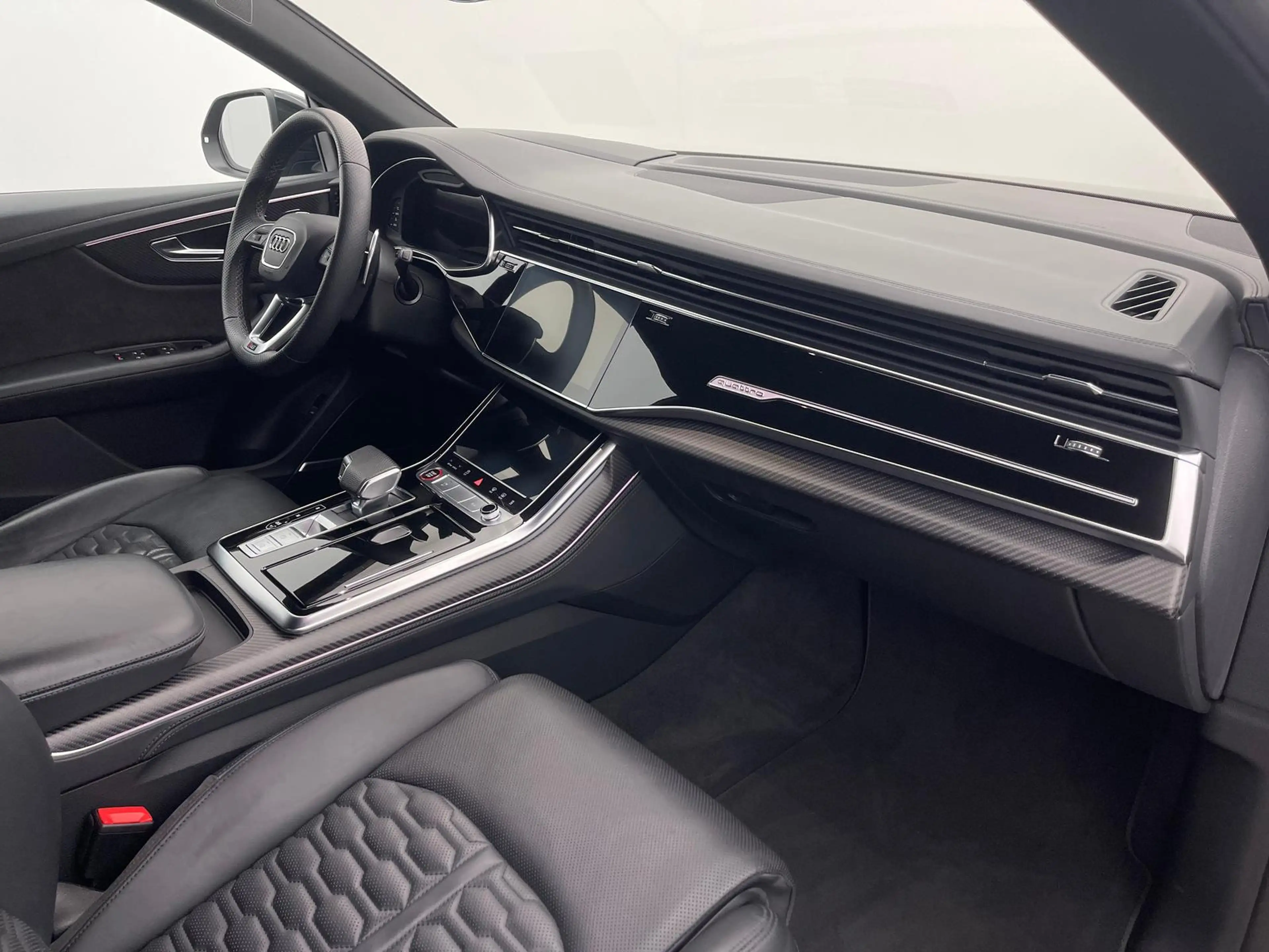 Audi RS Q8 quattro *MATRIX*HuD*AHK*LUFT*B&O*STHZ*KAM* — photo 13