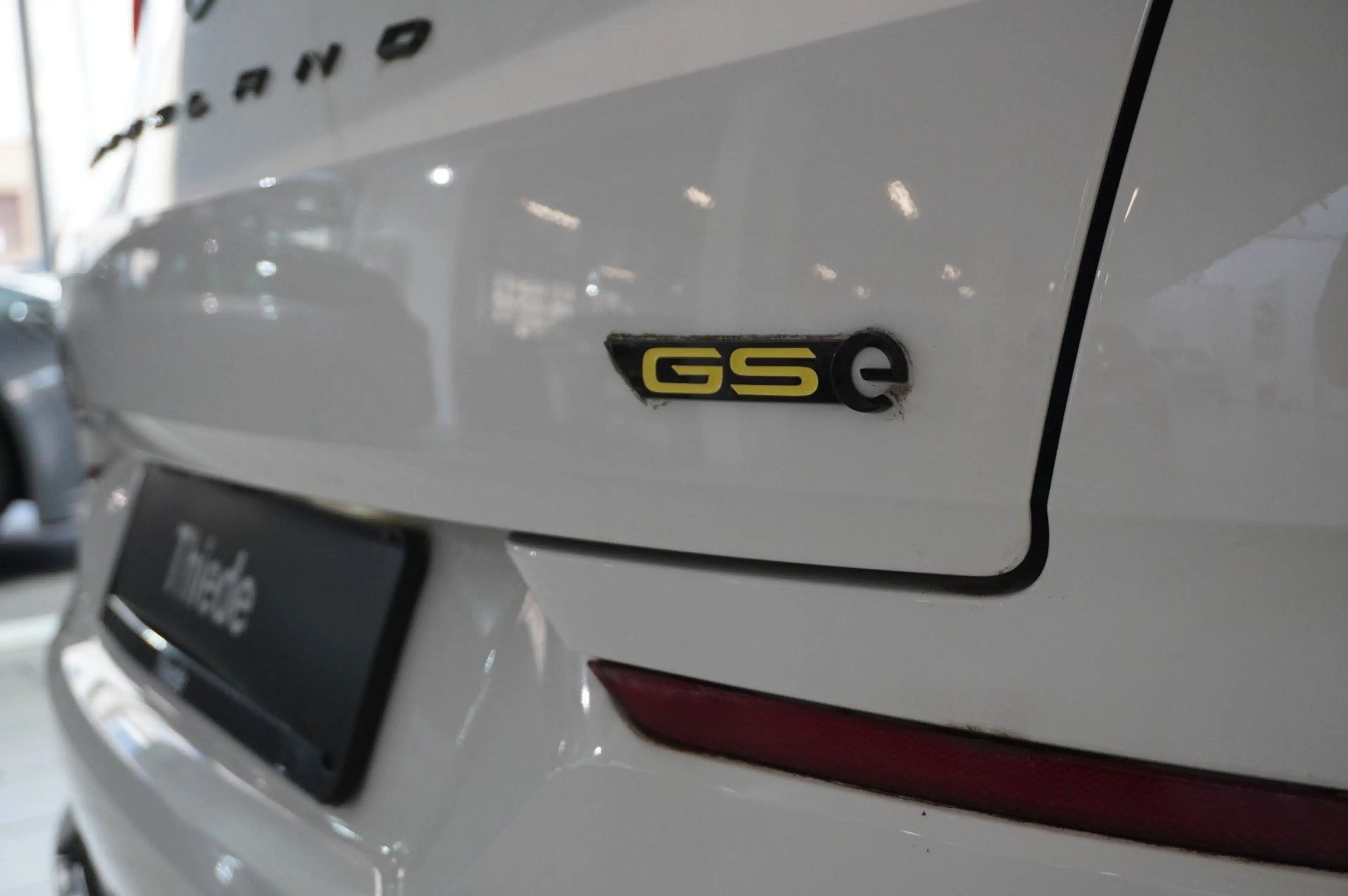 Opel Grandland X 1.6T GSe HYBRID 4X4 NAVI/LED/SPORT — photo 10