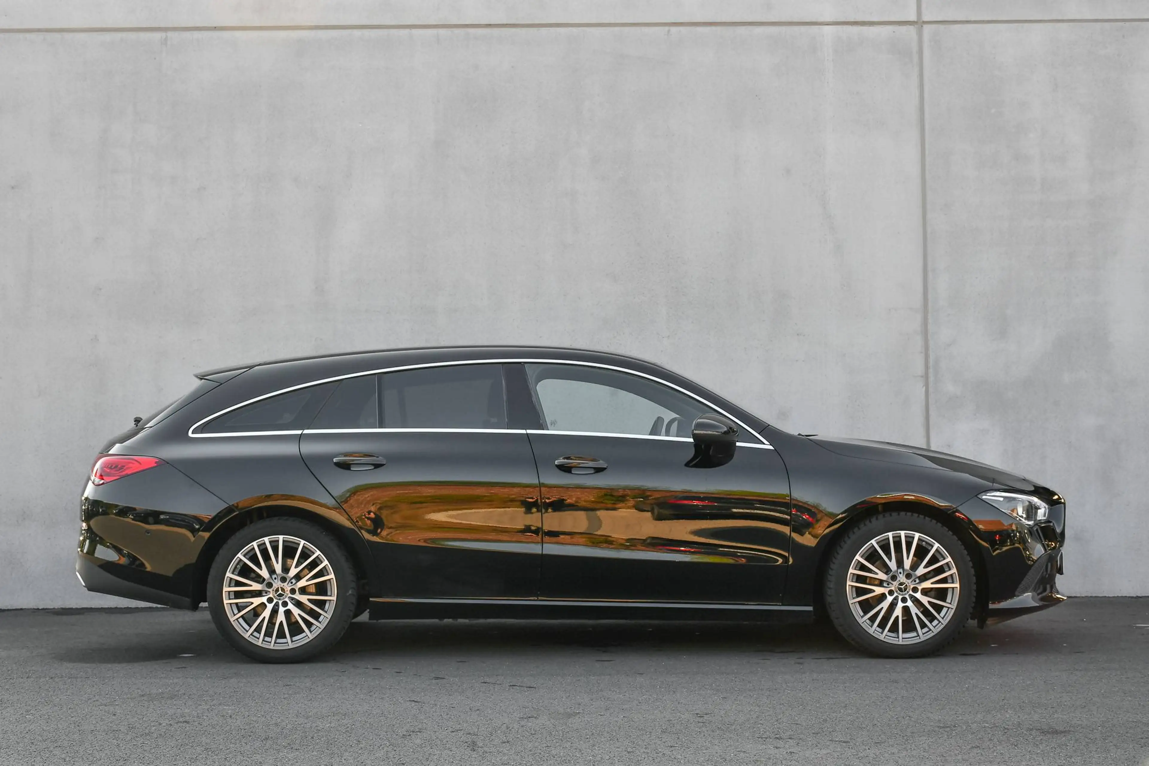 Mercedes-Benz CLA 180 CLA 180 *CAMERA*CARPLAY*AMBIENT*LED*LEDER*WIDESCREEN*NAVI* — photo 6