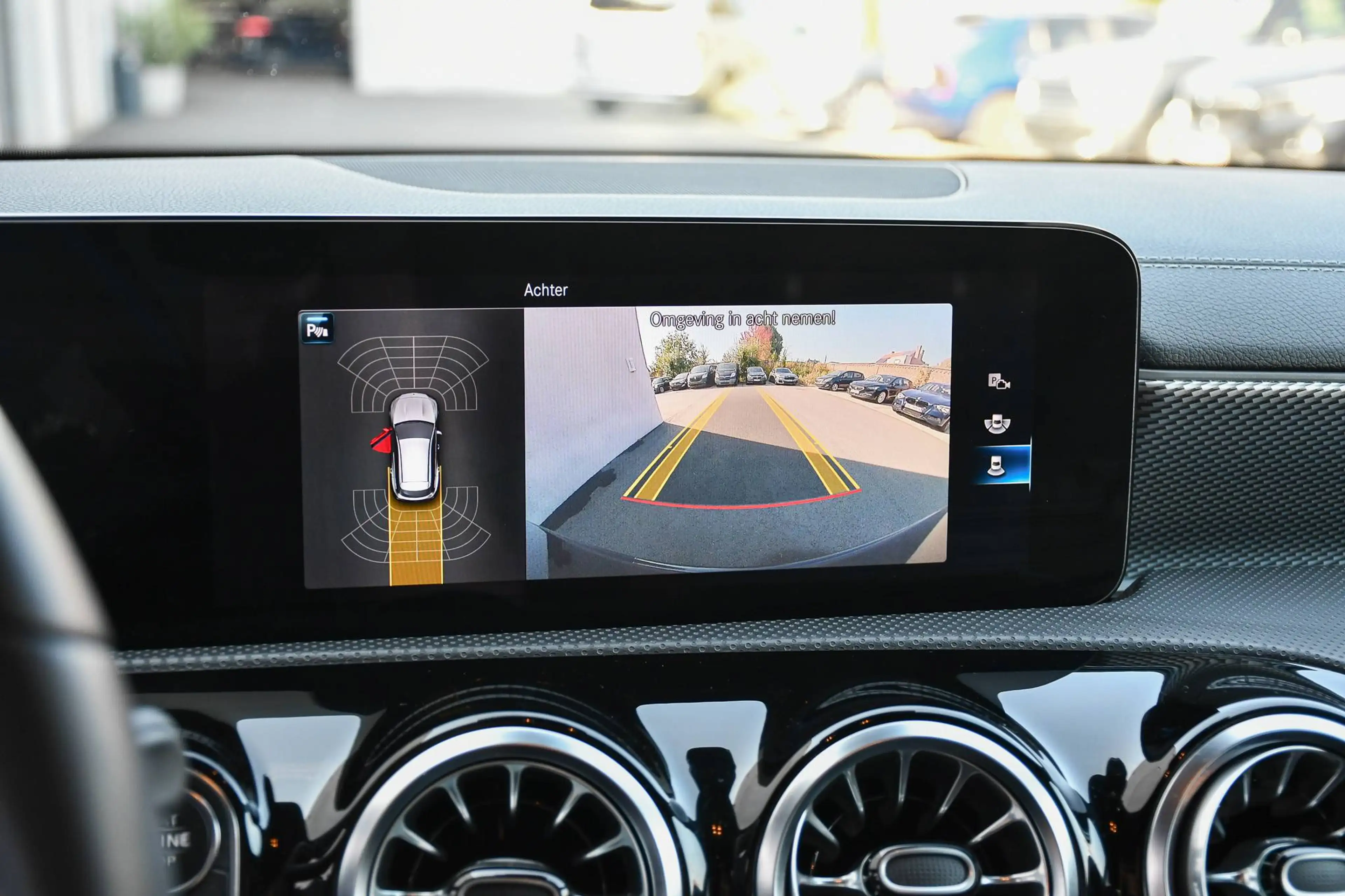 Mercedes-Benz CLA 180 CLA 180 *CAMERA*CARPLAY*AMBIENT*LED*LEDER*WIDESCREEN*NAVI* — photo 19