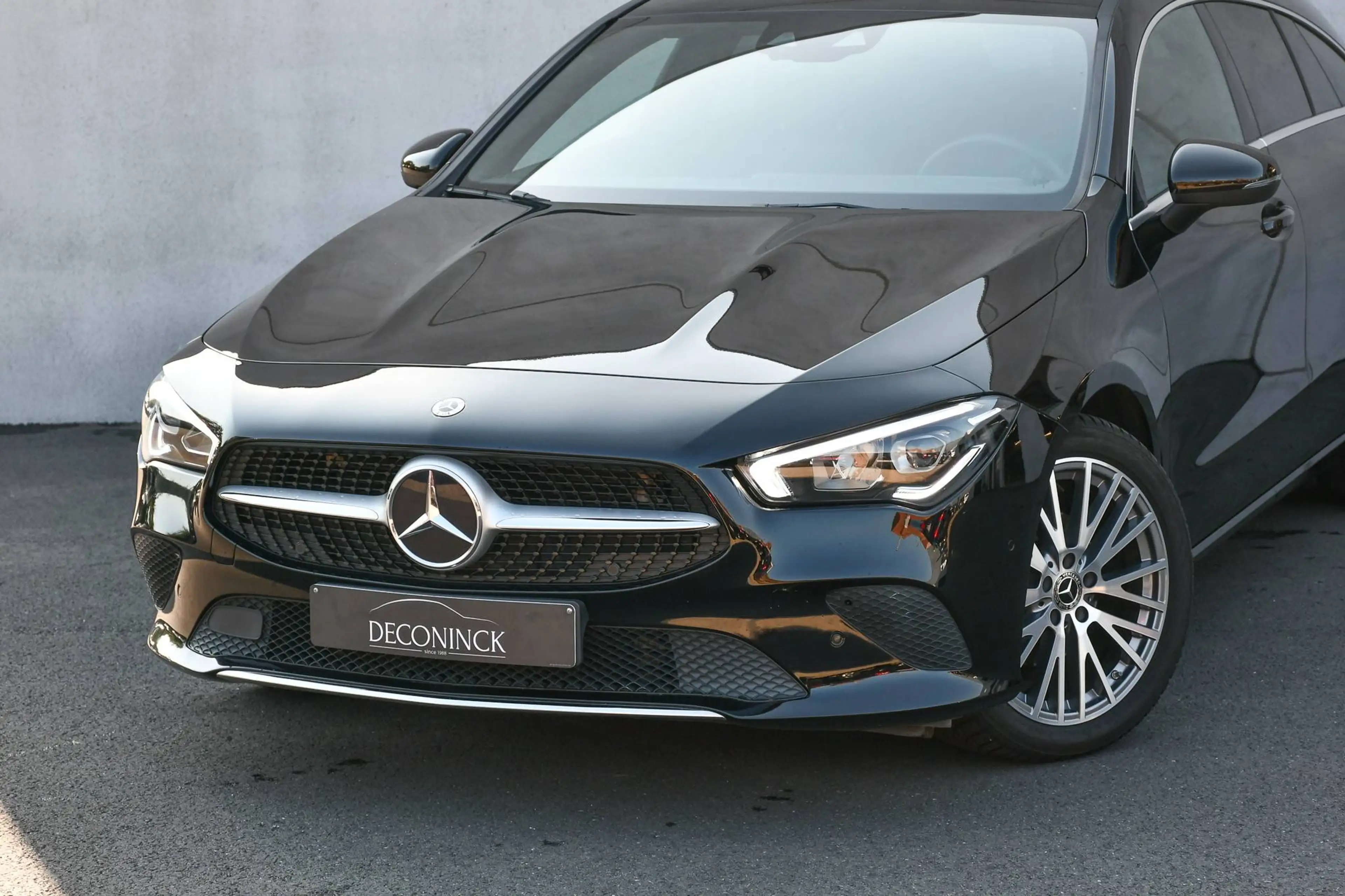 Mercedes-Benz CLA 180 CLA 180 *CAMERA*CARPLAY*AMBIENT*LED*LEDER*WIDESCREEN*NAVI* — photo 2