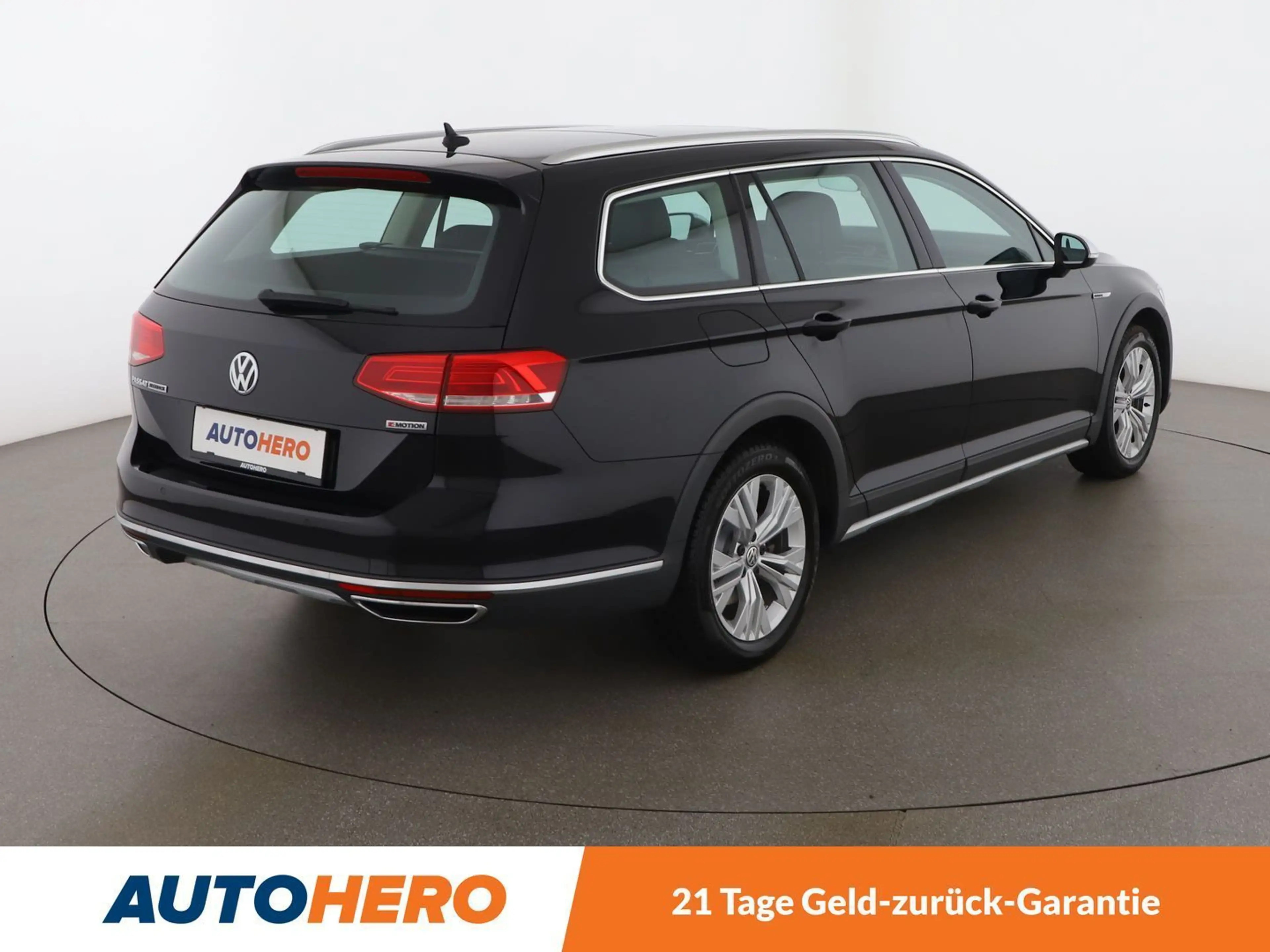 Volkswagen Passat Alltrack 2.0 TDI 4Motion Aut. *NAVI*CAM*ACC*PANO*MASSAGE* — photo 6