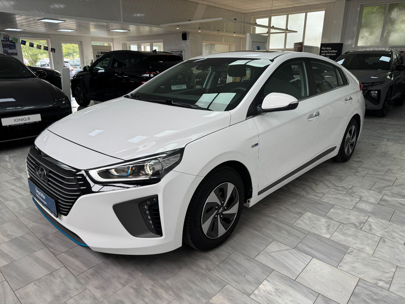 Hyundai IONIQ 1.6 Style Hybrid Navi Kamera 8x bereift — photo 3