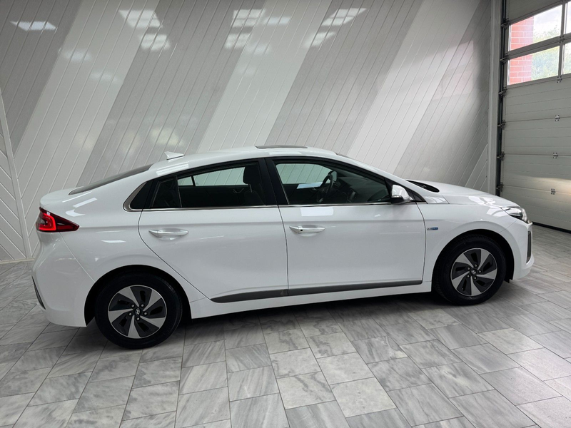 Hyundai IONIQ 1.6 Style Hybrid Navi Kamera 8x bereift — photo 5
