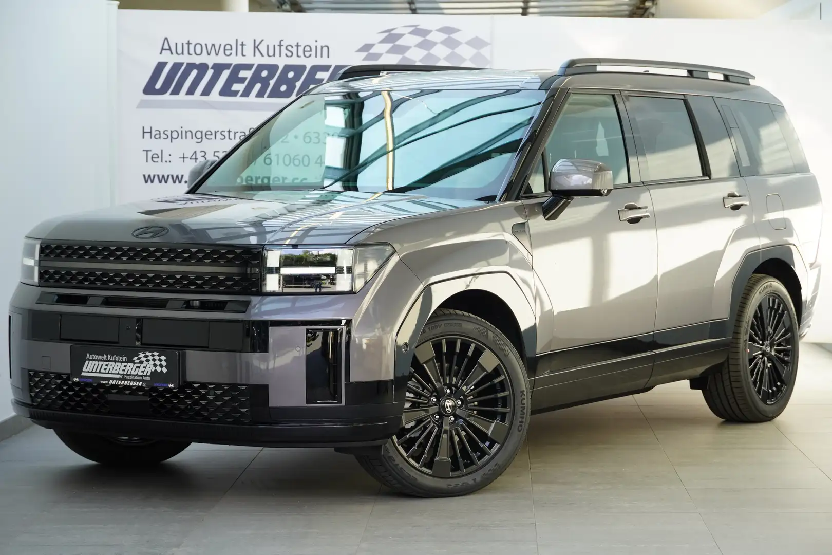 Hyundai SANTA FE Calligraphy 1.6 T-GDI PHEV 4WD / Anhängerkupplung Gris - 1