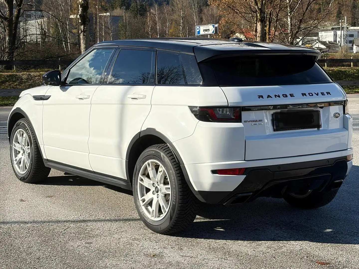 Land Rover Range Rover Evoque Pure Weiß - 2