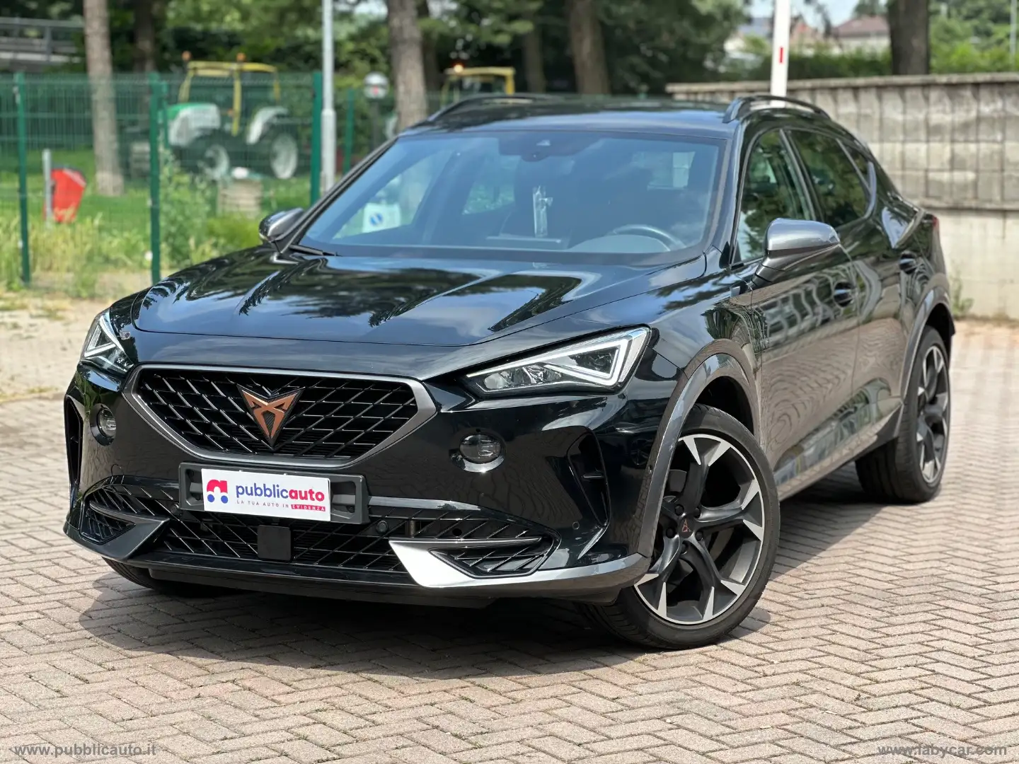 CUPRA Formentor 1.5 TSI AUTOCARRO N1 Schwarz - 1