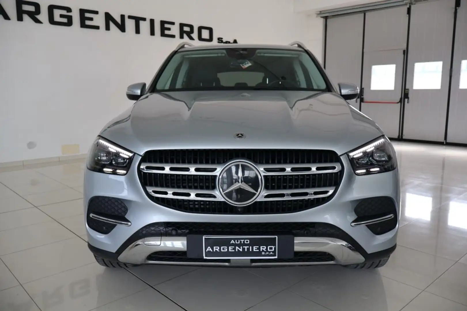 Mercedes-Benz GLE 300 d 4Matic Mild Hybrid Advanced Plus Argintiu - 2
