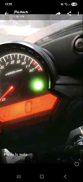 Honda CBR 125 - foto 2