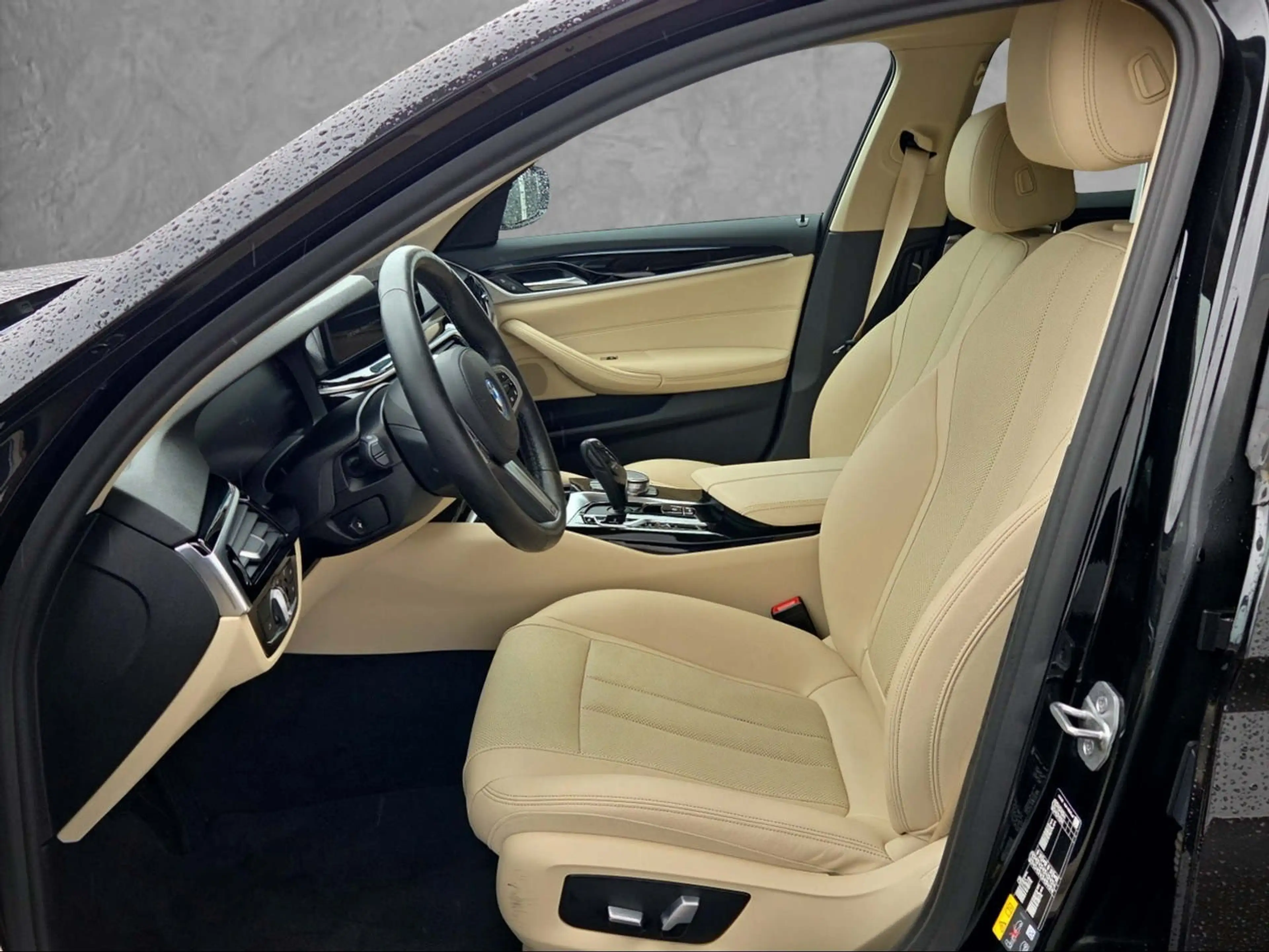 BMW 545 e xDrive Limousine Aut. — photo 10