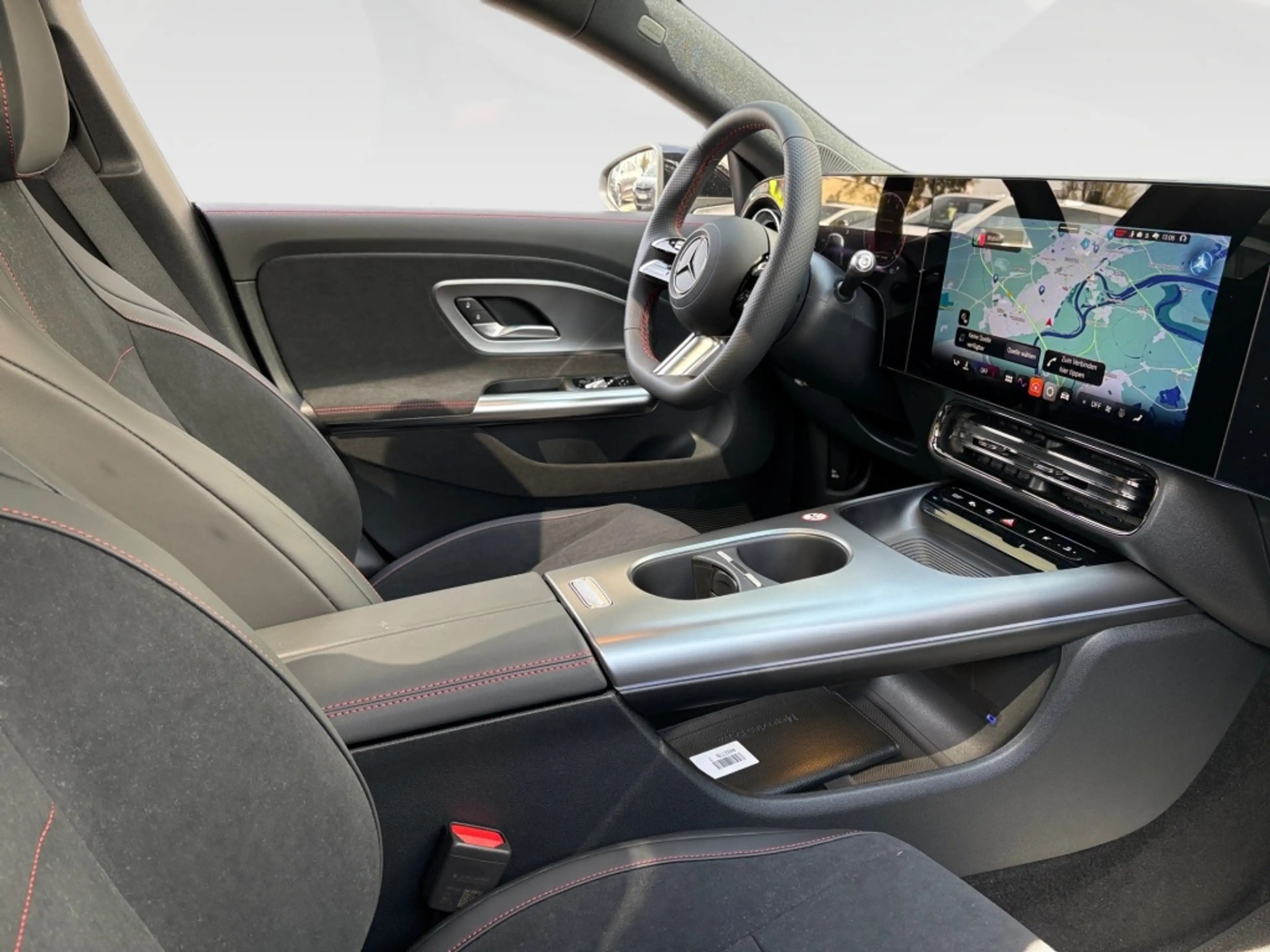 Mercedes-Benz CLA 180 AMG-Line+Night+Pano+DISTRON+KEYLESS+Kam — photo 10