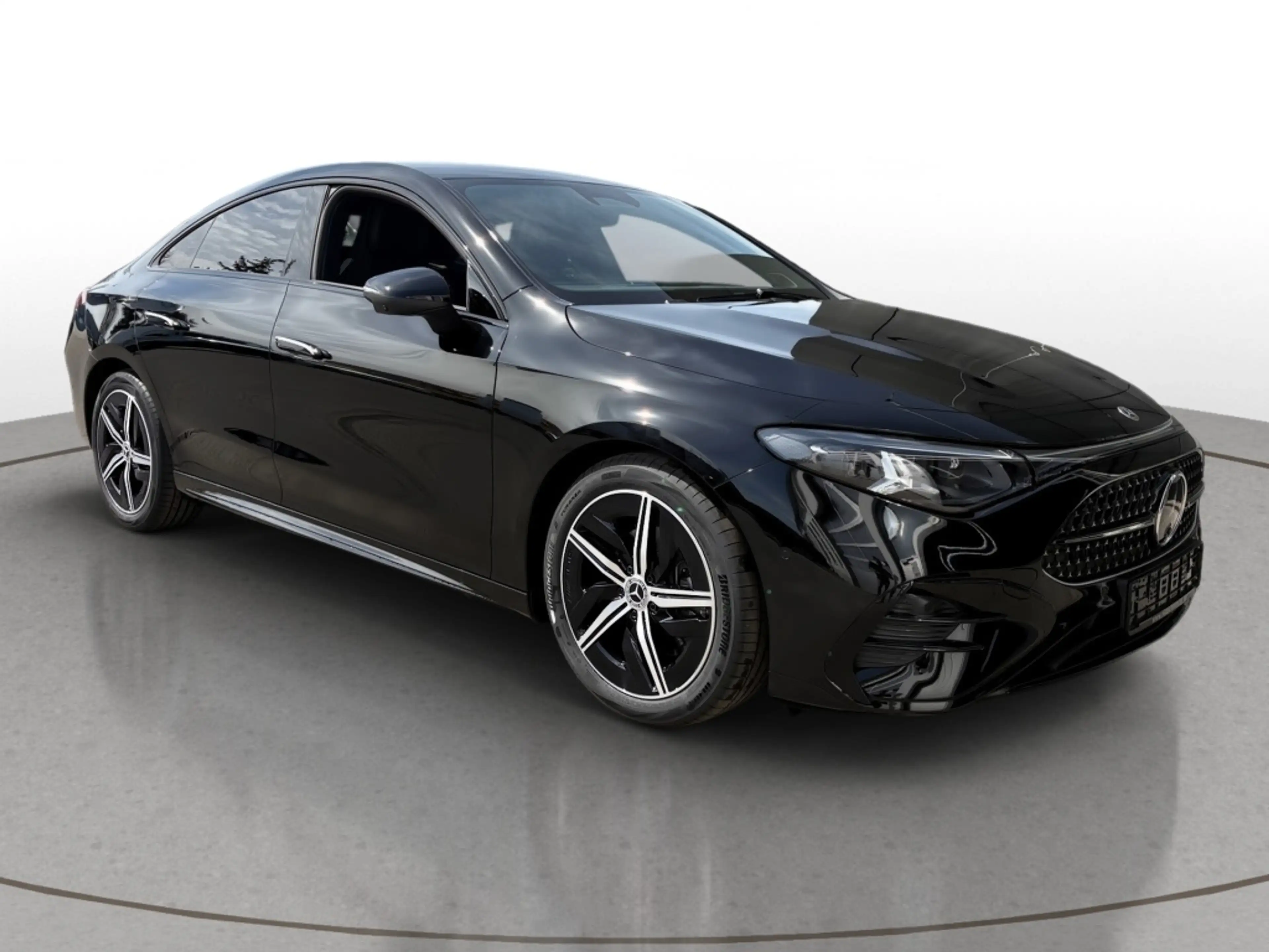 Mercedes-Benz CLA 180 AMG-Line+Night+Pano+DISTRON+KEYLESS+Kam — photo 4