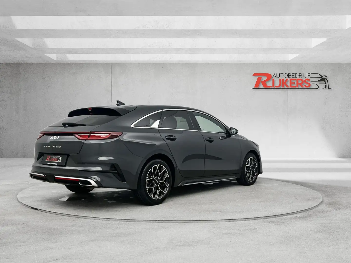 Kia ProCeed / pro_cee'd 1.5 T-GDi GT-PlusLine 140pk Autom,ACC,Camera A,App Grijs - 2
