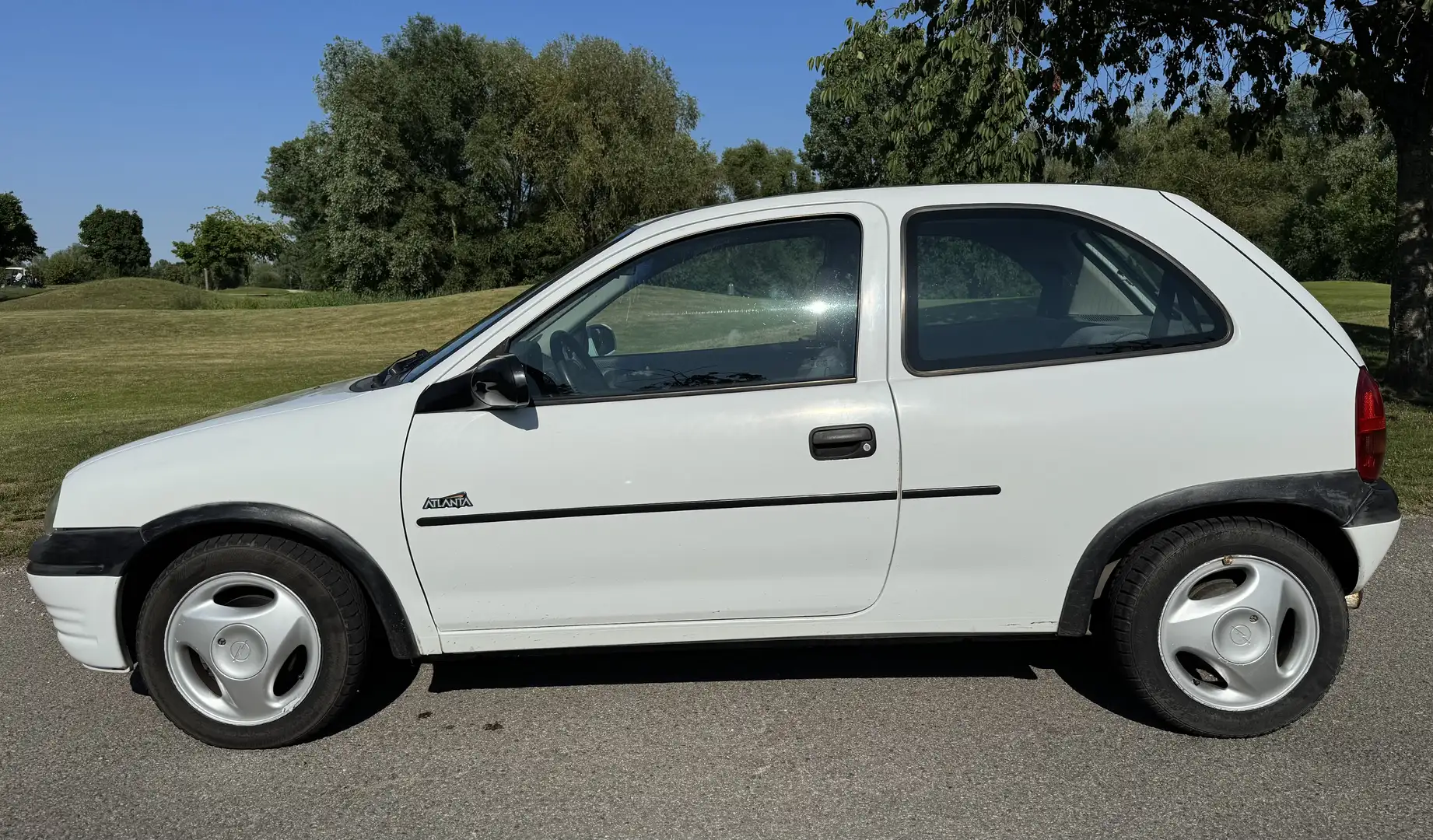 Opel Corsa 16V Atlanta 1.4 Automatik*Klima*Schiebedach*TÜV Blanc - 2
