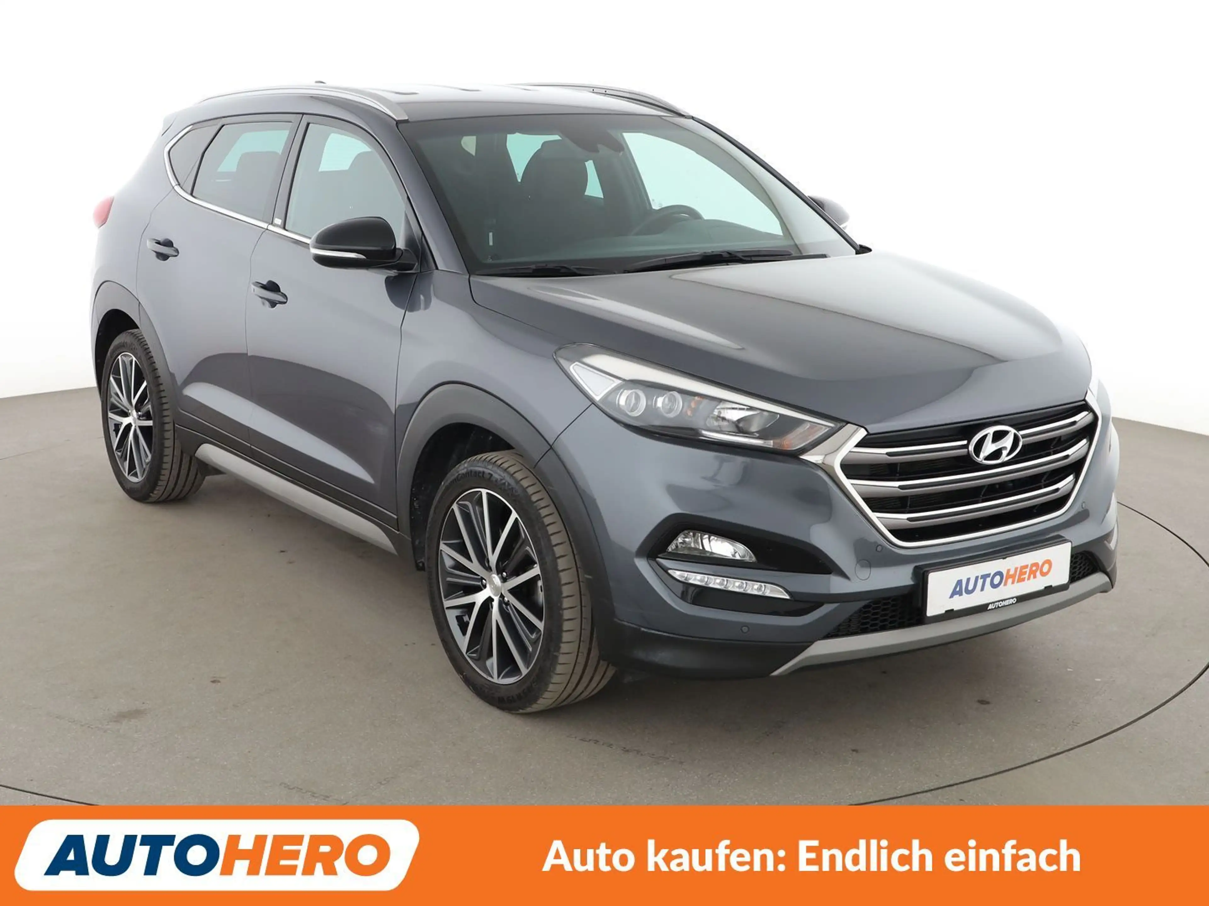 Hyundai TUCSON 1.6 TGDI Passion + 2WD Aut*NAVI*TEMPO*CAM*PDC*AHK* — photo 8