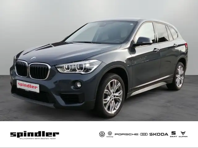 BMW X1 SDrive 18i PDC Navi LED elkt. Heck Sitzhzg BT