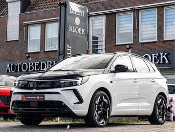 1.6 Turbo Plug-In Hybrid 4x4 GSe 19 INCH CAMERA ME
