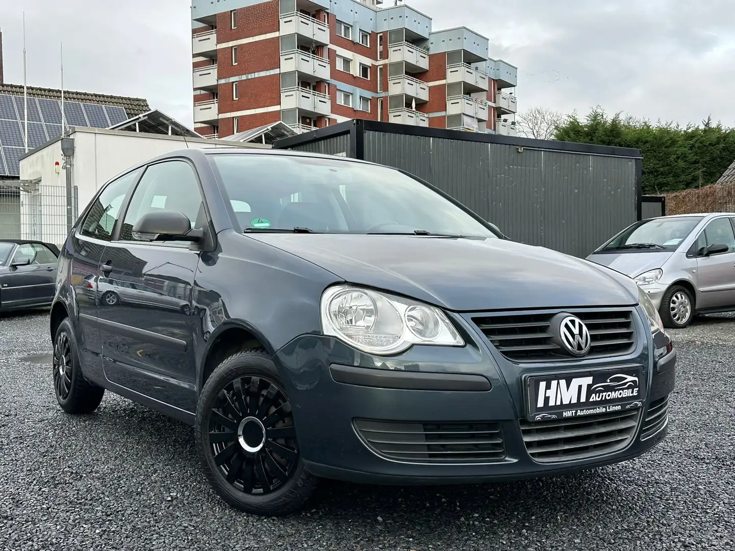 Volkswagen Polo Goal 1.4l Automatik *TÜV/ASU NEU* Gris - 1