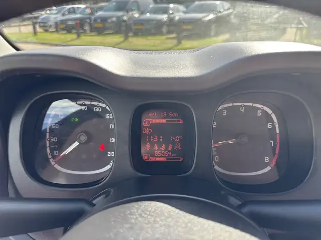 Fiat Panda view 11