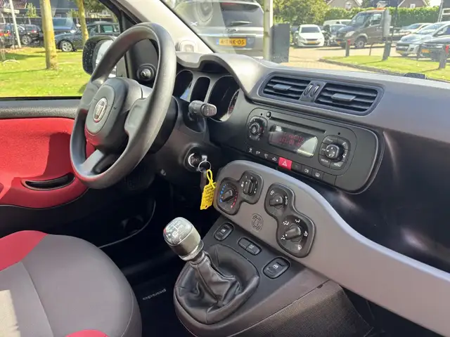 Fiat Panda view 12