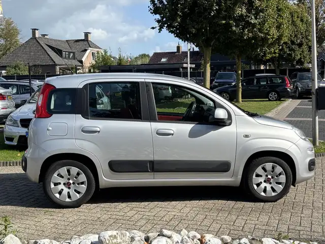Fiat Panda view 4