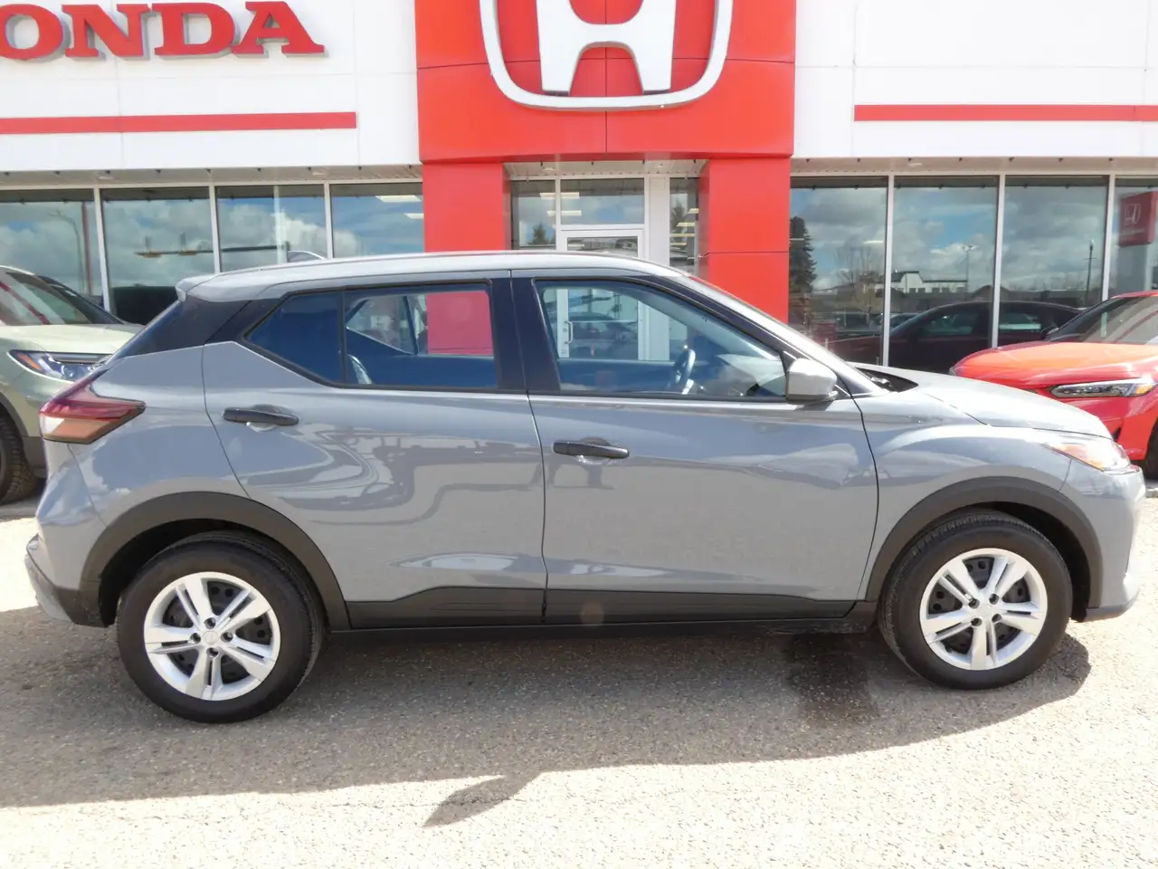 Nissan Kicks снимка Nissan Kicks