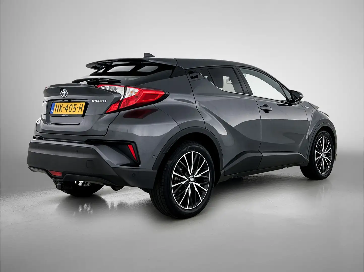 Toyota C-HR 1.8 Hybrid Executive | Trekhaak | Half leer | Park Grijs - 2