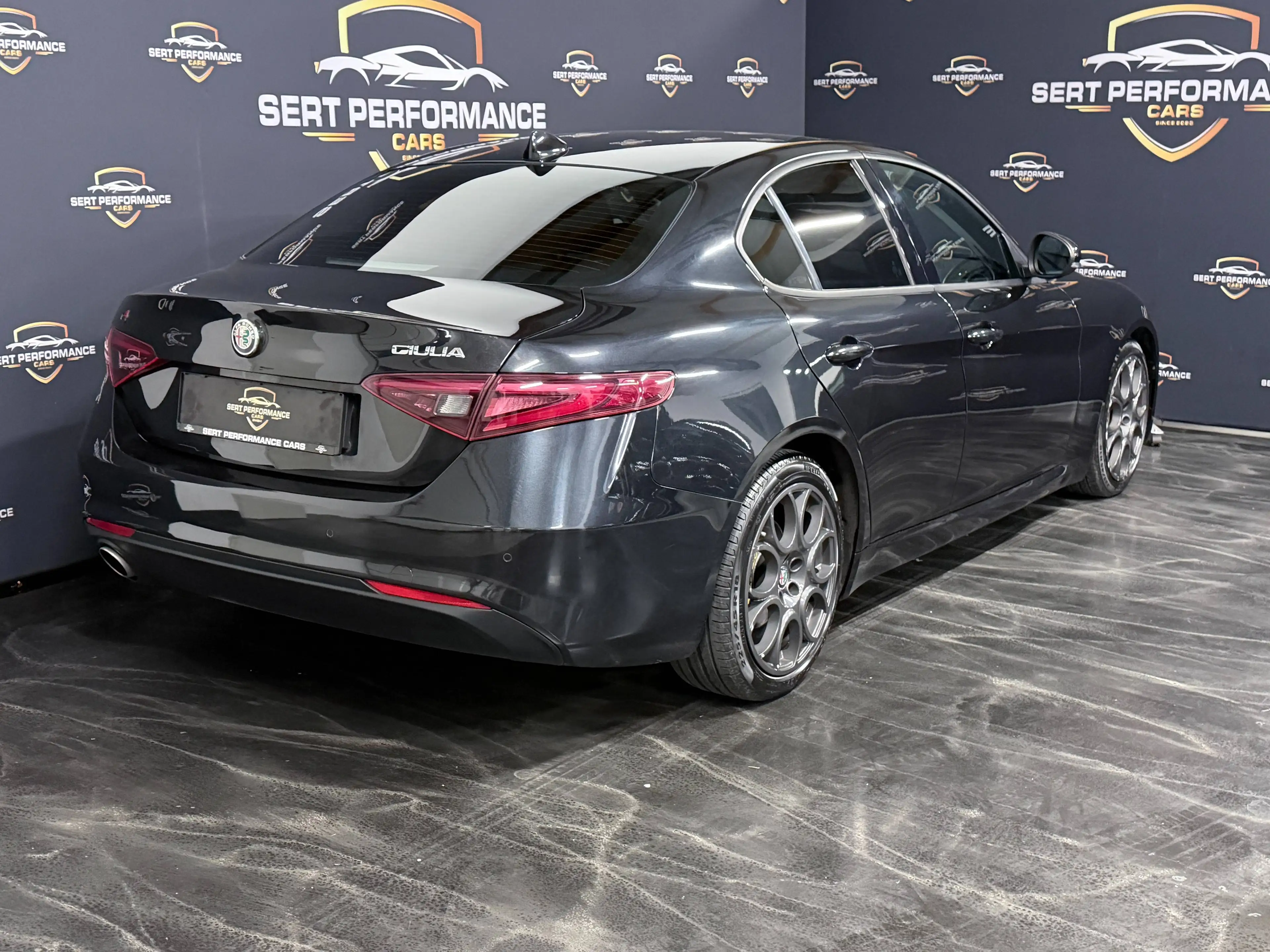 Alfa Romeo Giulia 150 PS ALLRAD — photo 14