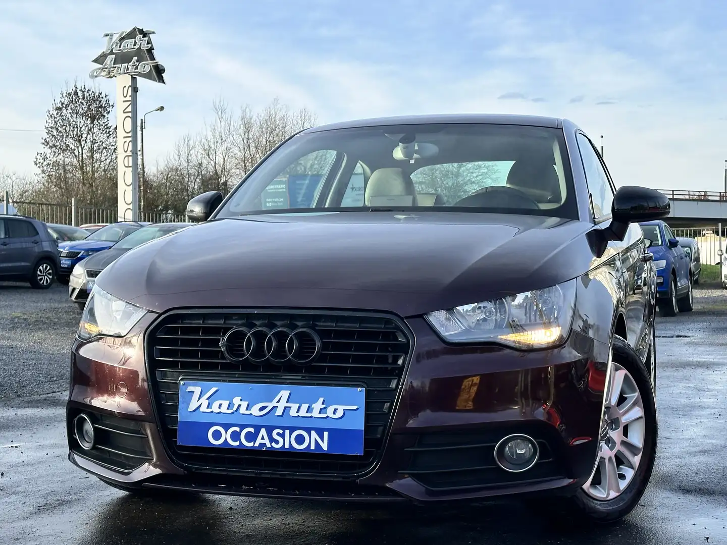Audi A1 A1 1.2 TFSI*GPS*CUIR*AIRCO*JANTES*GARANTIE 12 MOIS Violett - 1