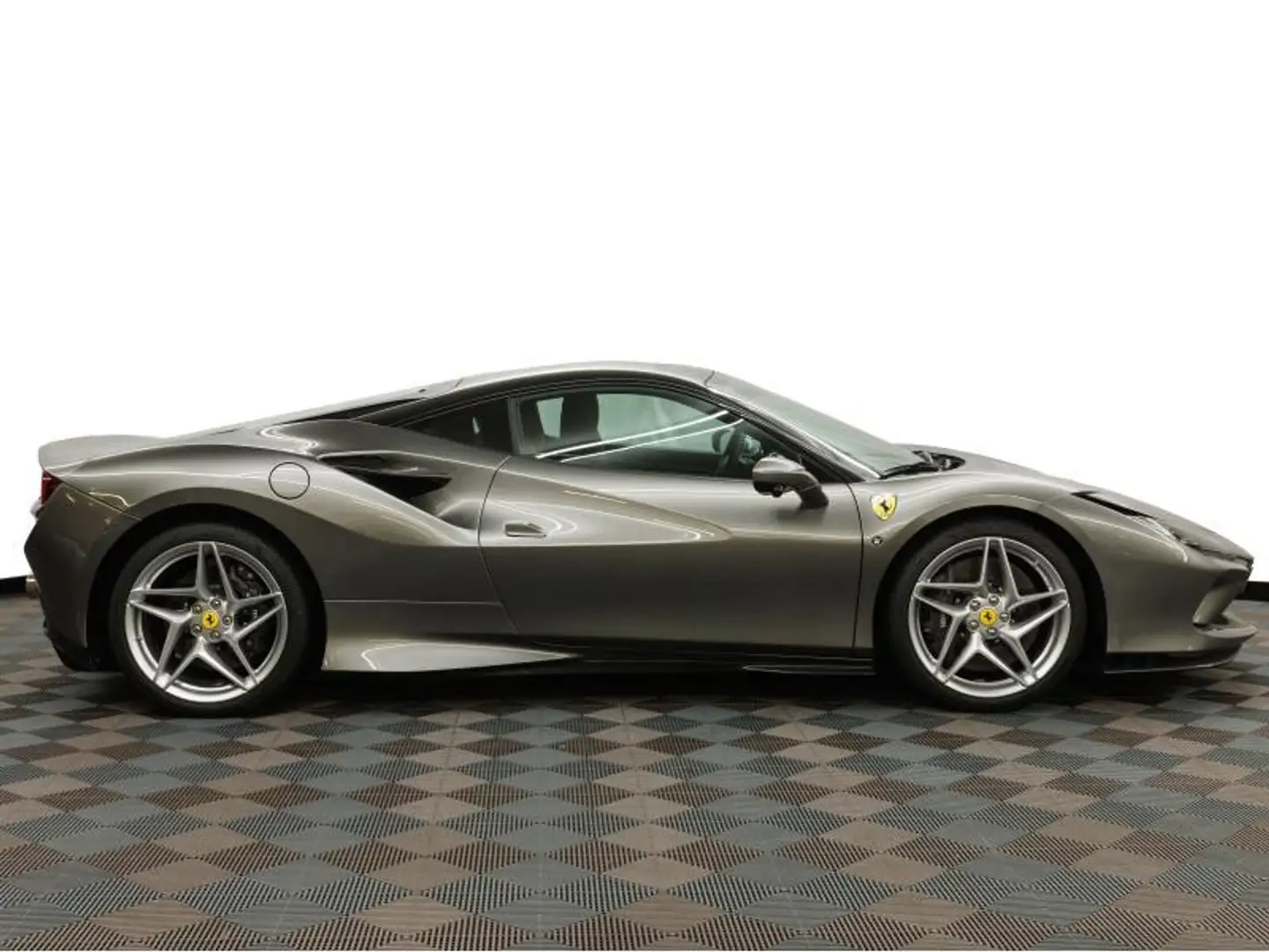 Ferrari F8 Tributo Gris - 2