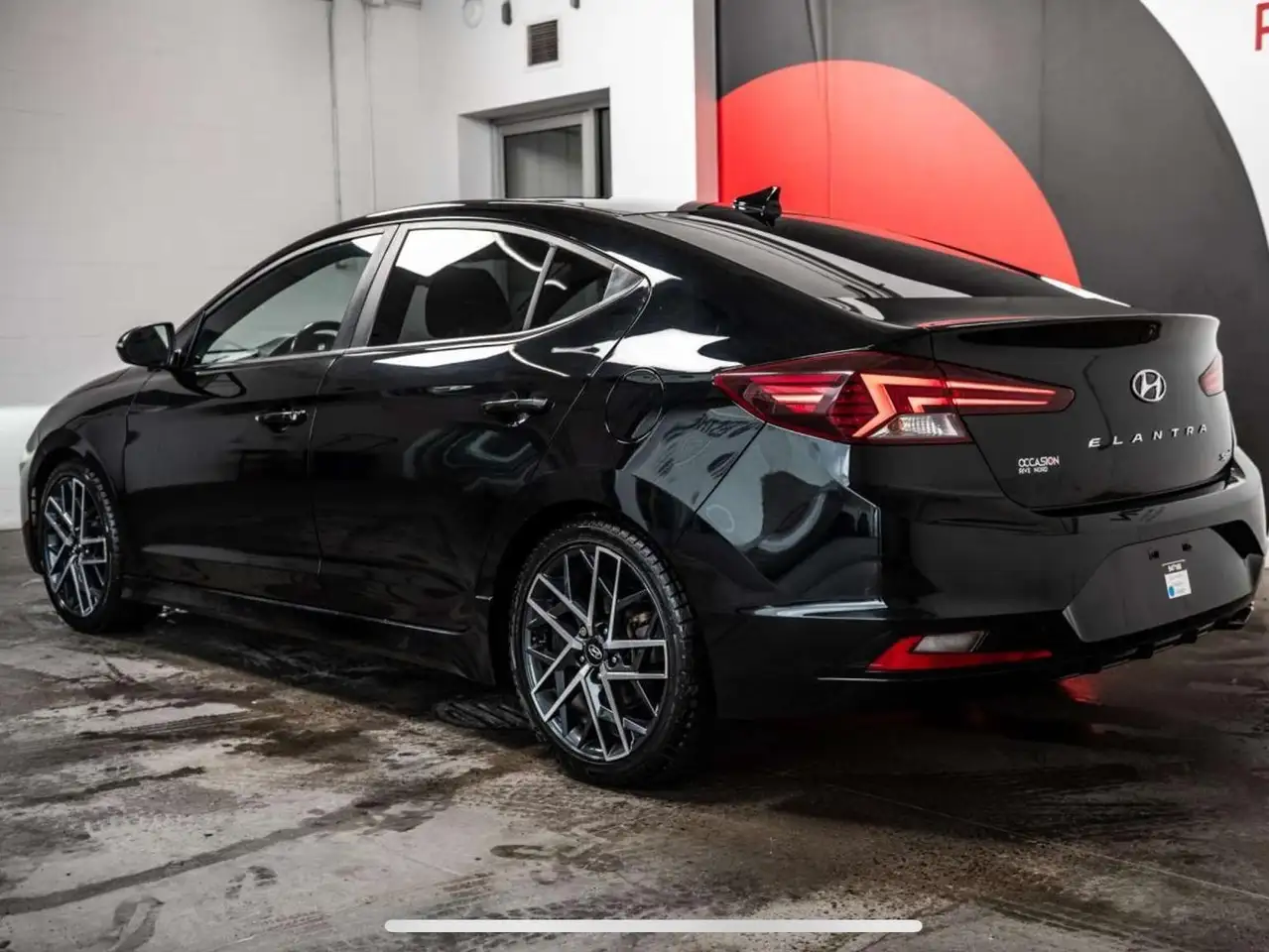 Hyundai ELANTRA снимка Hyundai ELANTRA