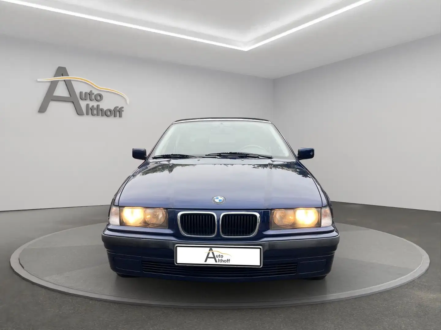 BMW 316 i Coupe Exclusiv Edition *SITZH. KLIMA RADIO* Bleu - 2